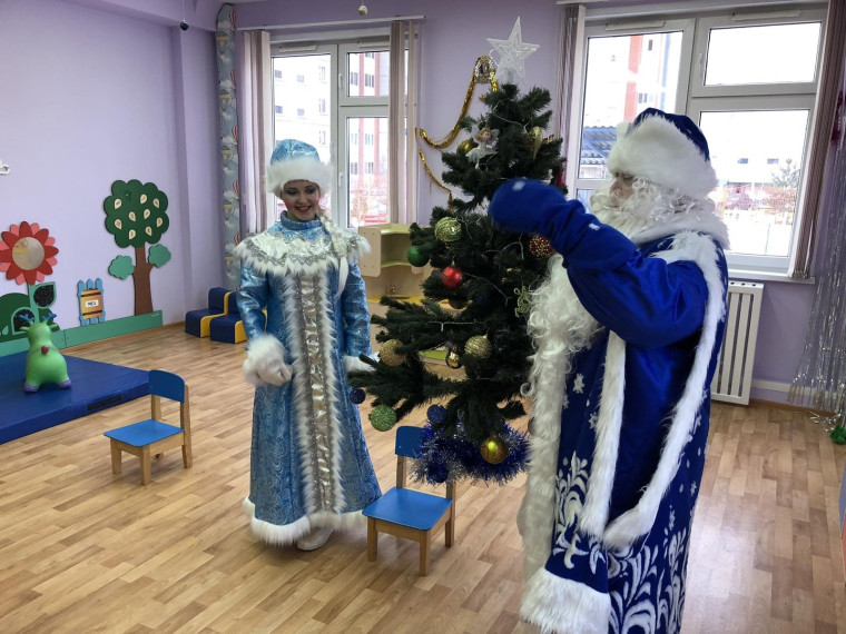 "Прощание с новогодней елочкой, или Старый Новый год"..