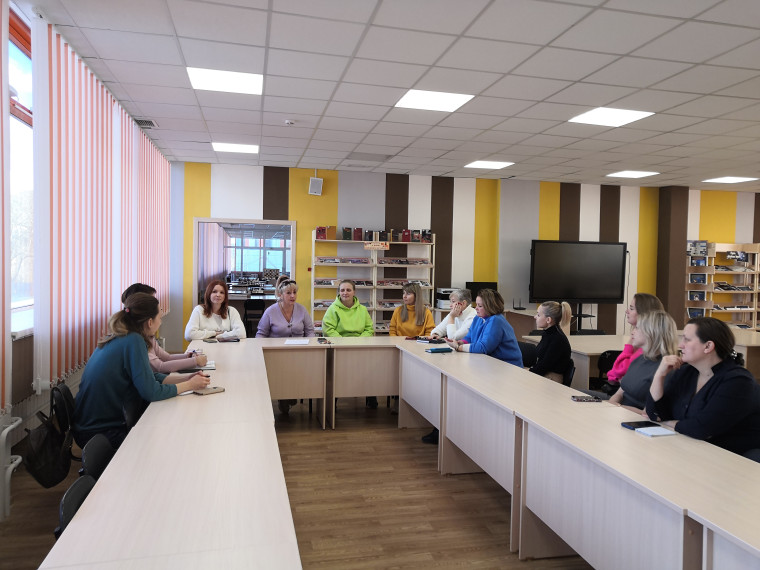 Первая встреча Клуба мам.